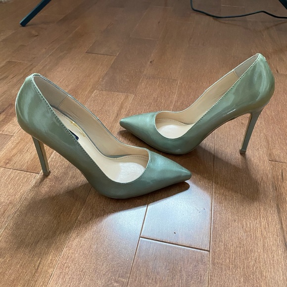 Shoemint silver pointy toe pumps heels shoes 6.5 - Picture 5 of 9